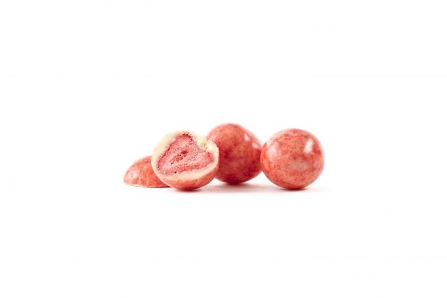 Choco fruits Cele jagode v beli čokoladi s kremo