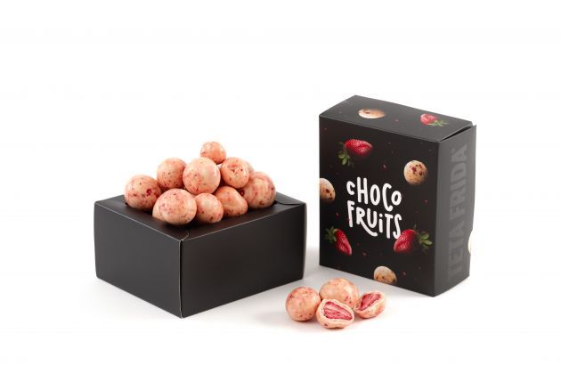 premium Choco fruits Cele jagode v beli čokoladi s kremo