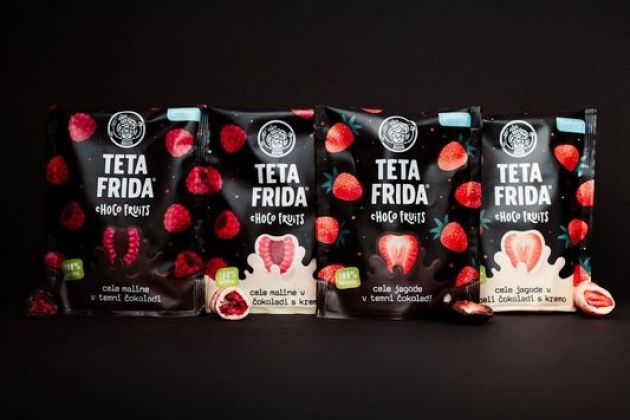 Choco fruits Cele maline v beli čokoladi s kremo