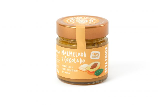 Marelična marmelada z belo čokolado in meto
